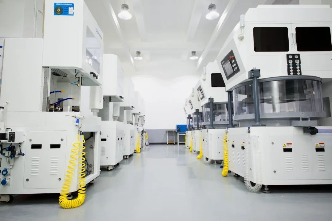 Hız Azaltma i&ccedil;in Newgear Dik A&ccedil;ılı Konik Dişli Kutusu PVLN