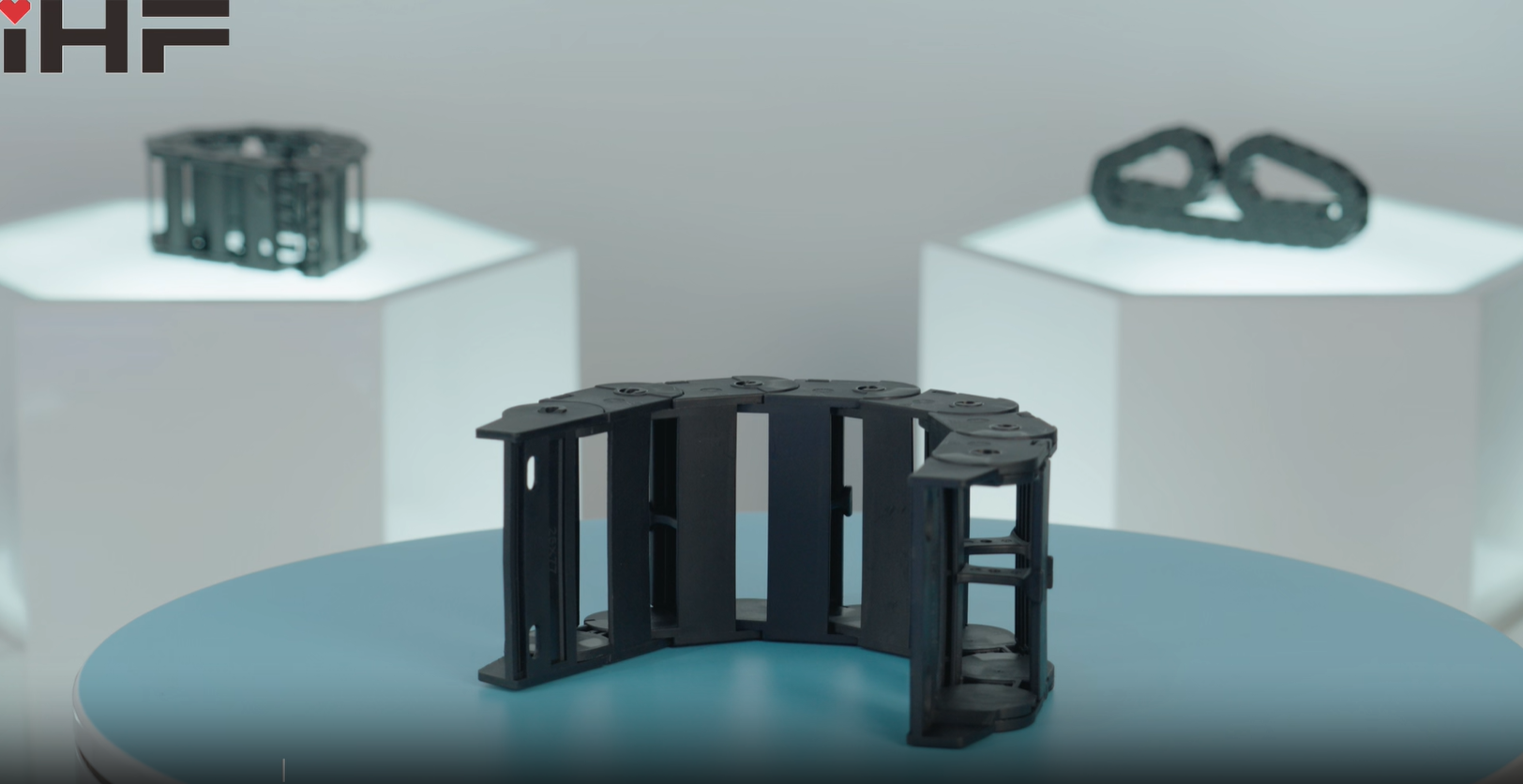 Hareket Halinde Hassasiyet: Naylon Kablo Sürükleme Zincirleri Modern Otomasyon Güvenilirliğini Nasıl Artırıyor?