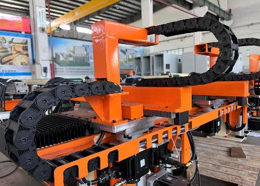 iHF Fabrikası Y&uuml;ksek Maliyet Performanslı 3C Ekipman Kablo Taşıyıcısı