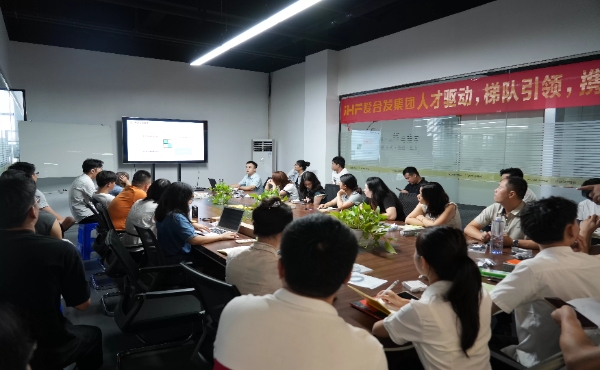 M&uuml;şteri Deneyimini Geliştirme | iHF &Uuml;r&uuml;n Y&ouml;neticileri ve M&uuml;hendisleri Tarafından Verilen Elektrikli &Uuml;r&uuml;n Eğitimi