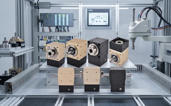 End&uuml;striyel Dik A&ccedil;ılı Dişli Red&uuml;kt&ouml;rleri ile M&uuml;hendislik Verimliliği